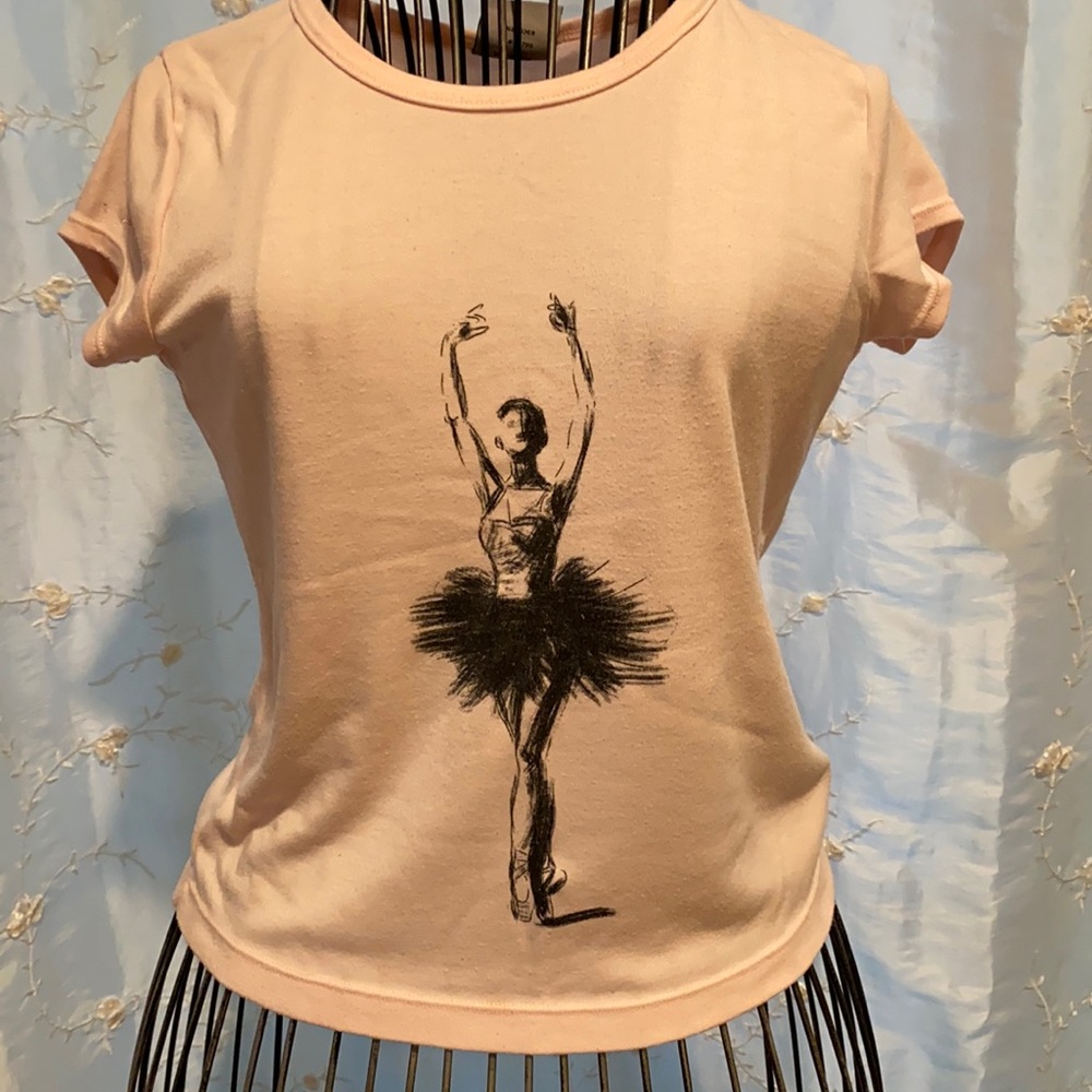 ~Danskin~ Ballerina On Pointe Pink Top